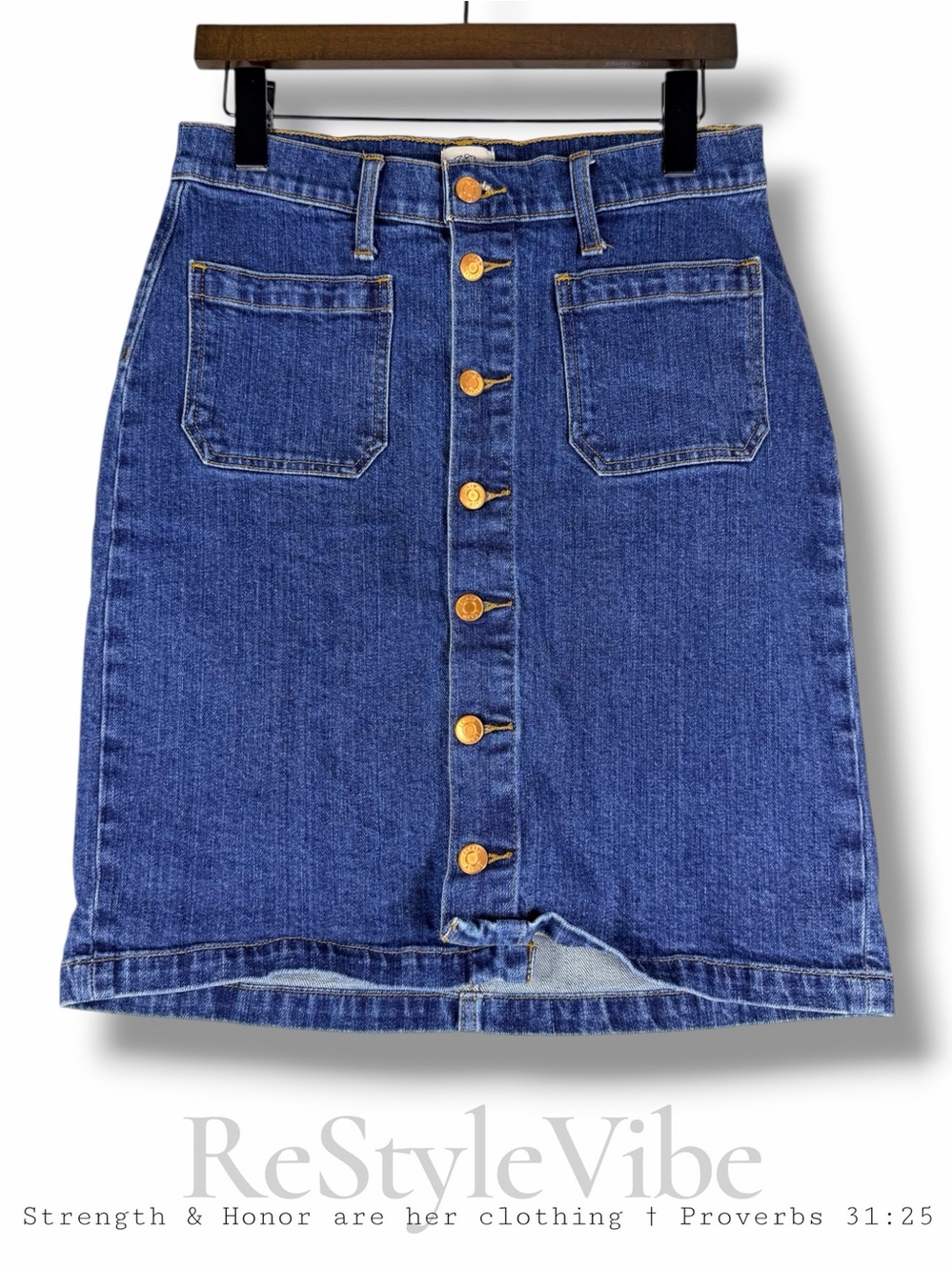J CREW Women’s Size 28 Skirt Denim Jean Button Fly Retro Style Mini Stretch